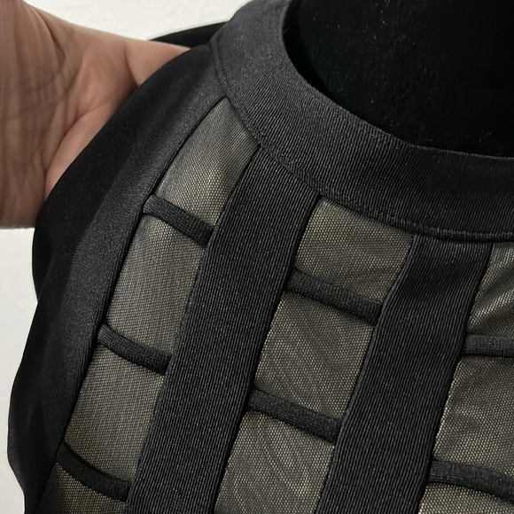 Dress - Picture 4 of 5